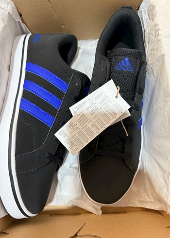 Adidas 44