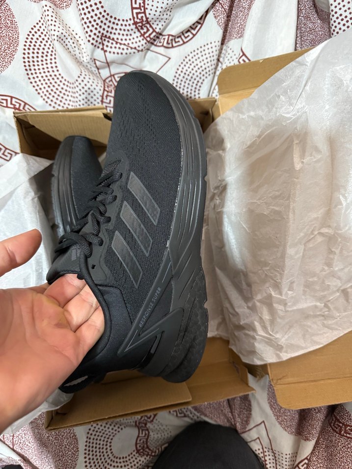 Adidas spor ayakkabı - Görsel 2