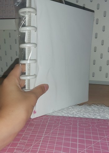 beyaz büyük binder