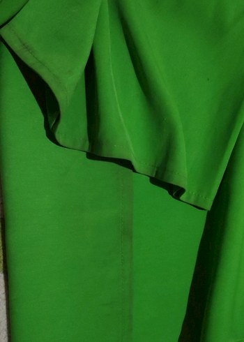 Salaş Kesim Yeşil Midi Kumaş Pantolon - Görsel 5