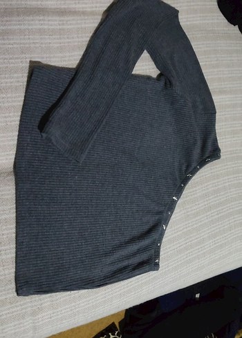 tek omuz gri crop - Görsel 2