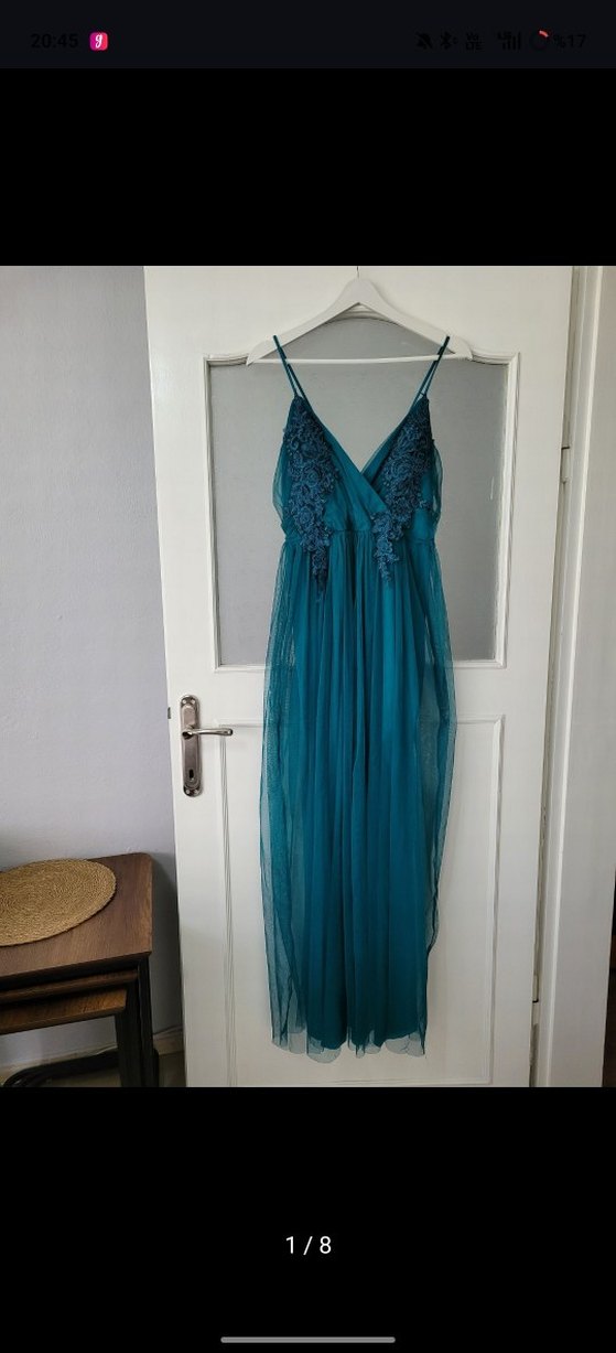 İnce Askılı Nakışlı Turkuaz Uzun Abiye Elbise - Görsel 3