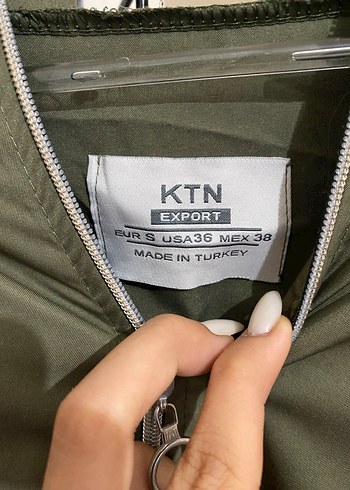 Kapüşonlu Yeşil Rahat Kesim Ceket - Görsel 3