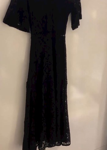 Dantel Detaylı Siyah Midi Elbise - Görsel 2