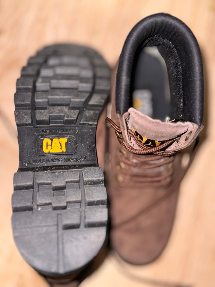 Caterpillar Kahverengi Nubuk Bot - Görsel 4