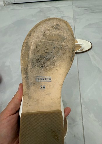 Diğer Beyaz Kadın Dolgu Topuklu Sandalet