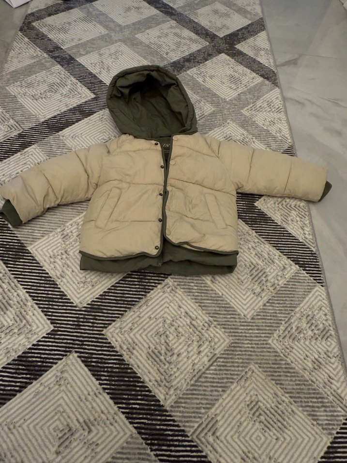 Zara Kapüşonlu  Erkek Çocuk montu - Görsel 2