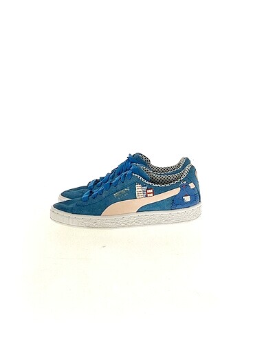 Puma Spor Ayakkabı %70 İndirimli.