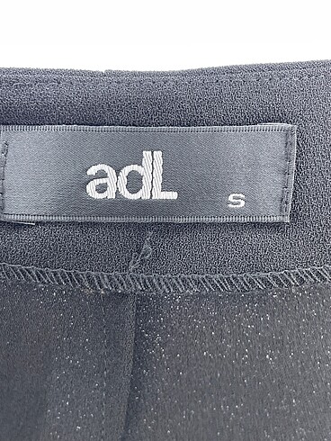 s Beden siyah Renk Adidas Mini Şort %70 İndirimli.