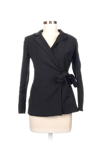 Chanel Blazer %70 İndirimli.