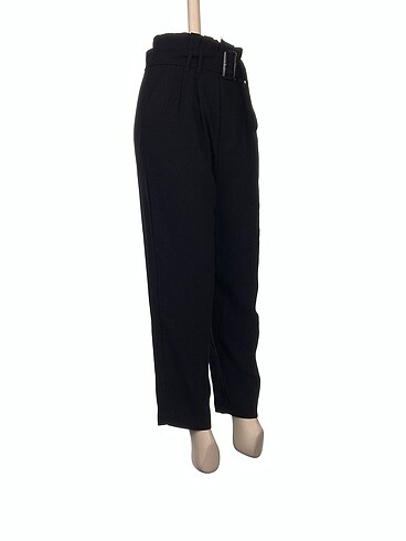 Stradivarius Stradivarius Kumaş Pantolon %70 İndirimli.