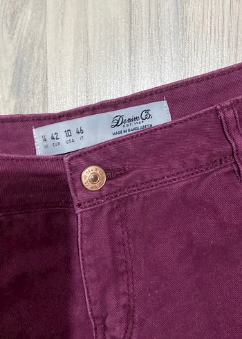 Bordo Düğmeli Mini Şort - Görsel 2