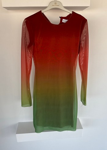 Uzun Kollu Tül içi astarlı Batik Desenli Elbise - Görsel 4