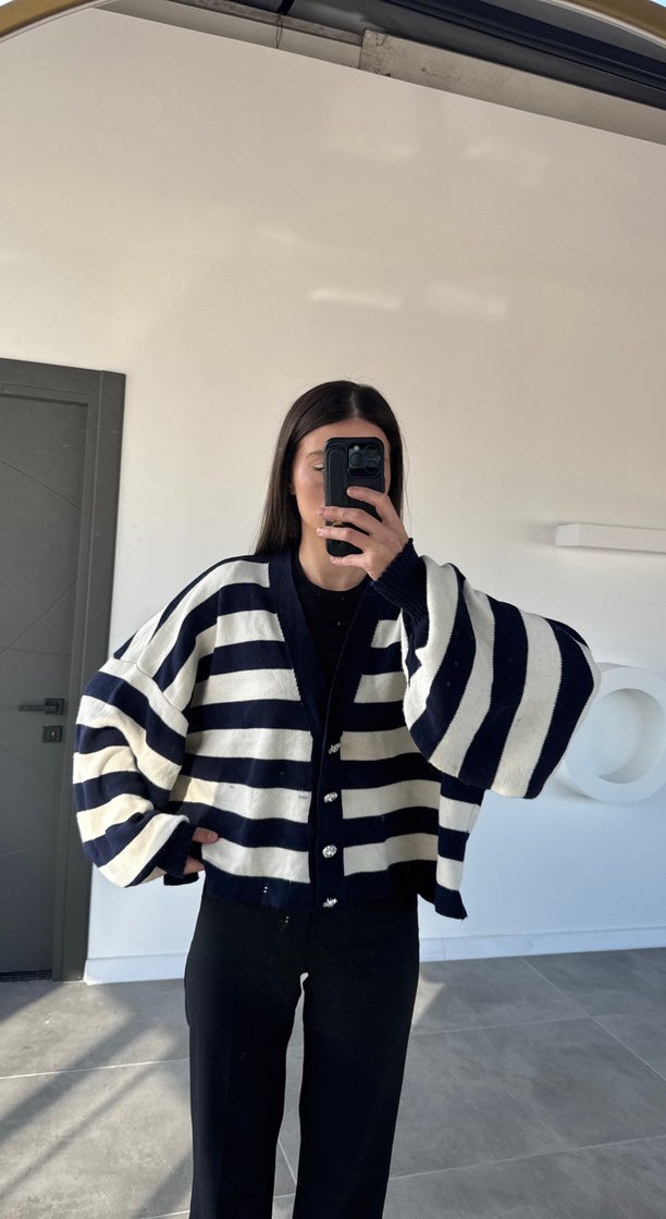 Çizgili Örgü Kadın Hırka - Görsel 3