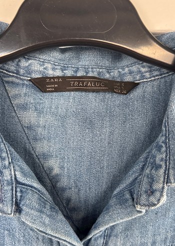 Düğmeli Kısa Kollu Denim Gömlek - Görsel 2