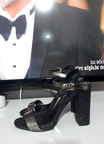 Zara topuklu ayakkabı