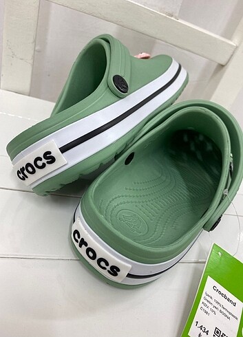 43 Beden Koyu Yeşil crocs terlik iyi kalite