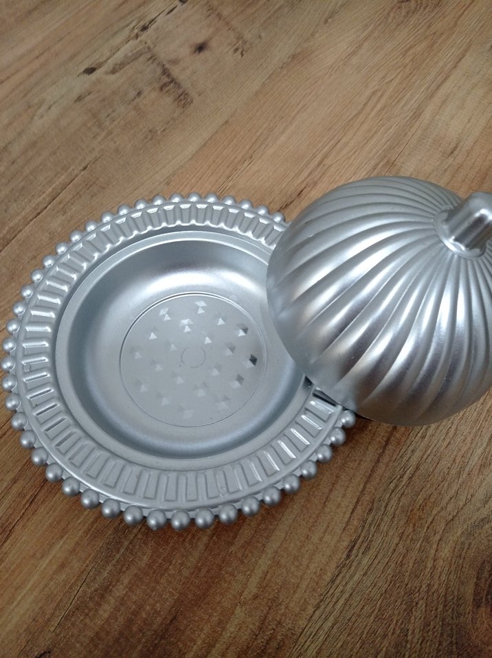 Parlak gri şekerlik - Görsel 2