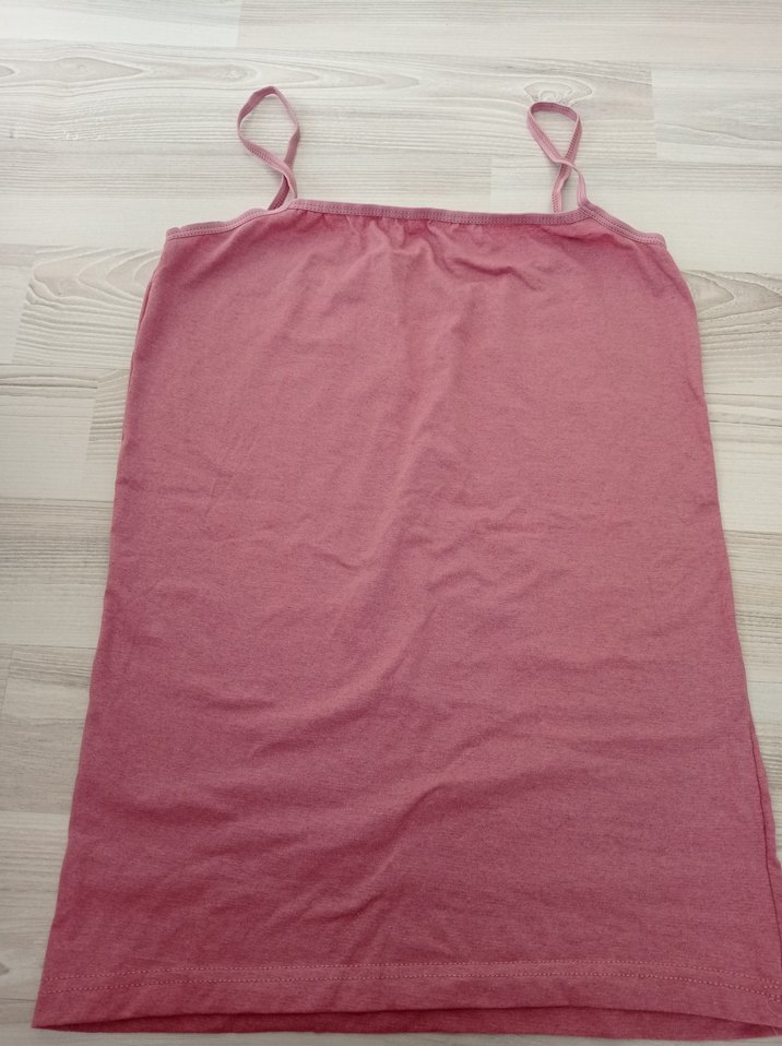 3 adet kadın atlet - Görsel 2