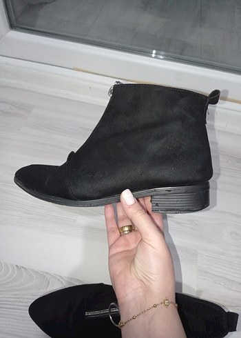 Siyah Süet Kadın Bot - Görsel 7