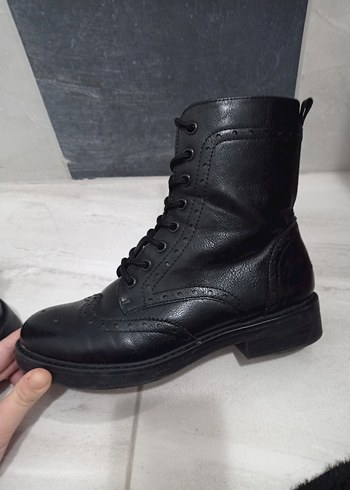 Siyah hakiki deri kadın bot - Görsel 6