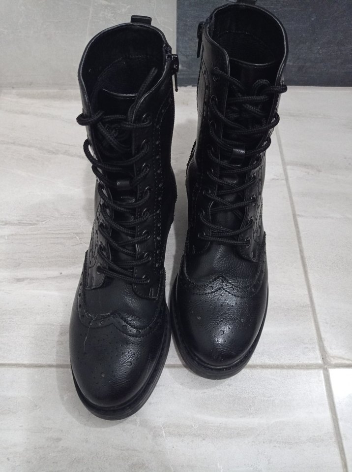 Siyah hakiki deri kadın bot - Görsel 5