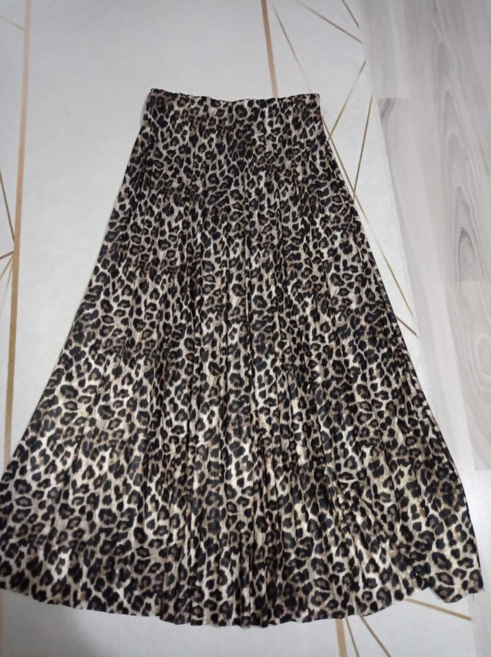 Leopar Desenli Uzun Pileli Etek - Görsel 3