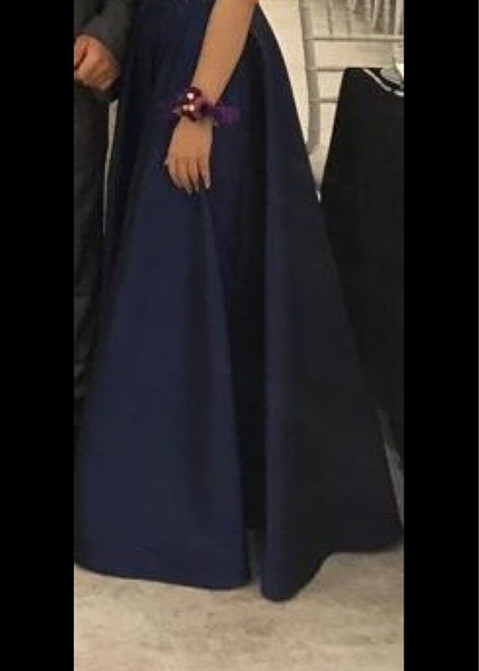 Lacivert abiye - Görsel 2