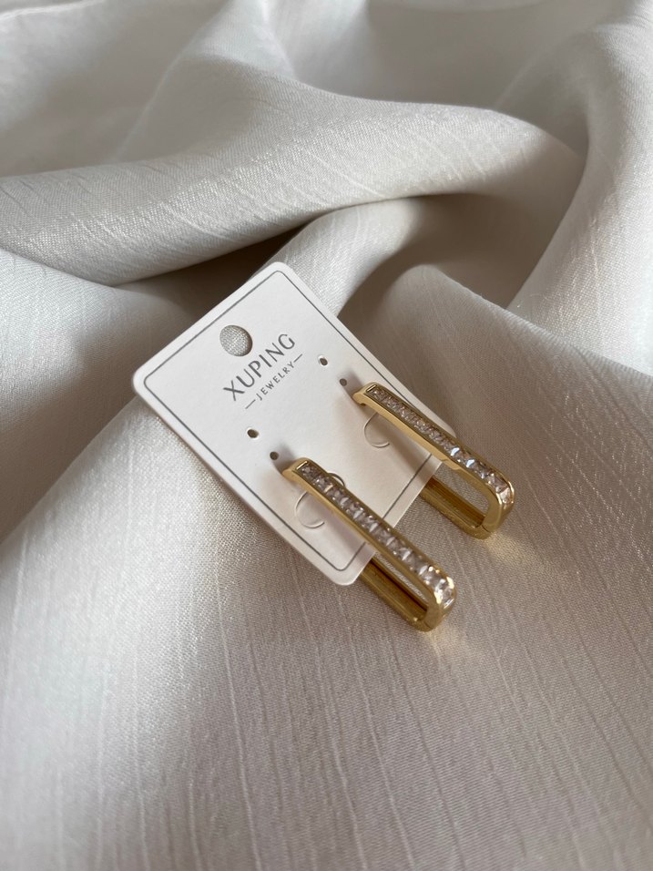 Zincir Detaylı Altın Midi Küpe - Görsel 2