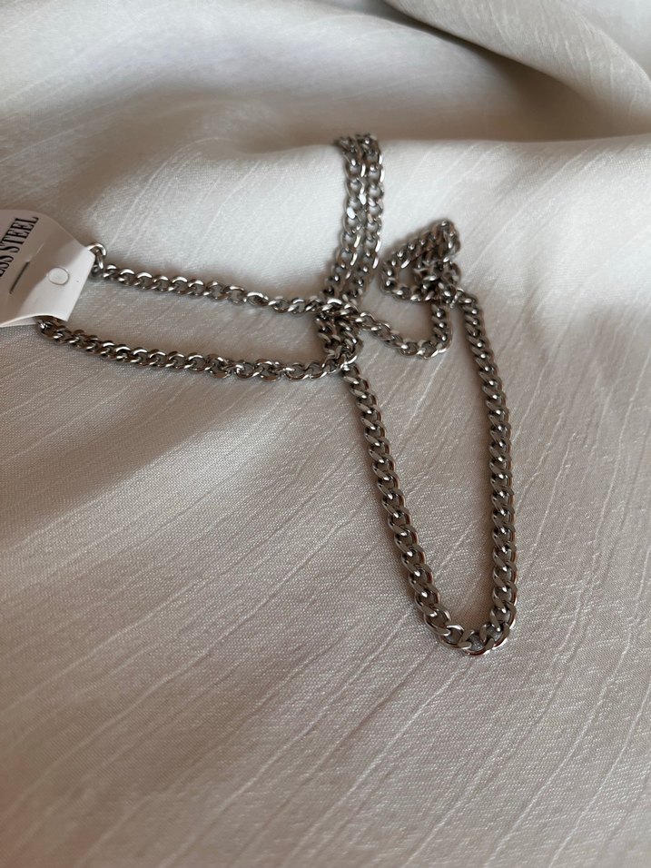 Gri Minimalist Erkek Kolye - Görsel 2