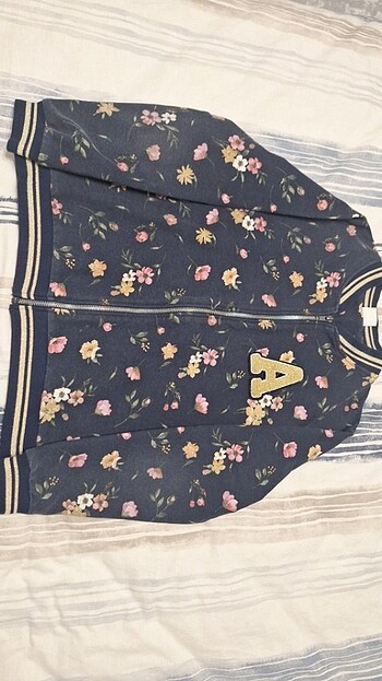 Zara Çiçek Desenli Hırka 