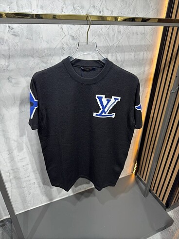 Louis Vuitton T-shirt