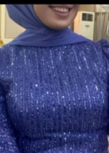 Mavi İşlemeli Uzun Abiye Elbise