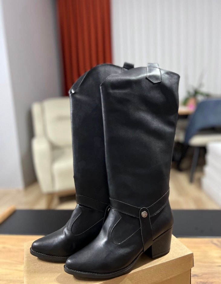 Hem bot hem cizme - Görsel 4