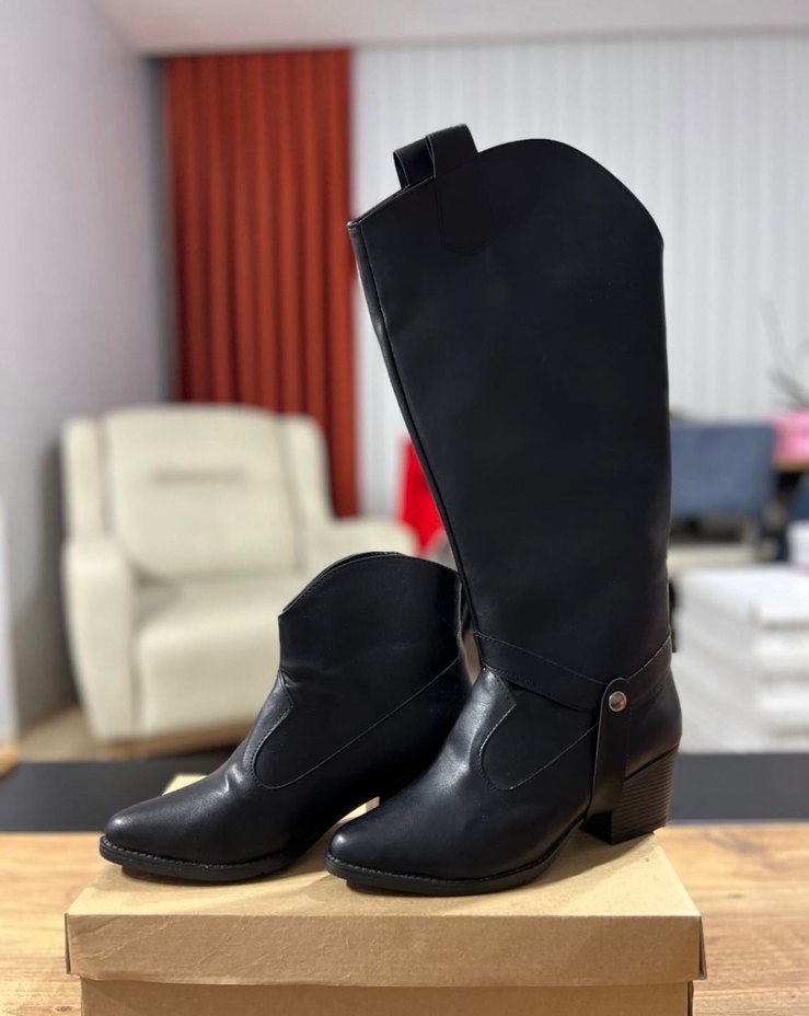 Hem bot hem cizme - Görsel 2