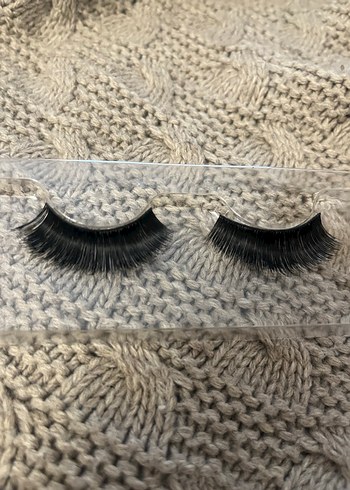 H&M Takma Kirpik - Görsel 4