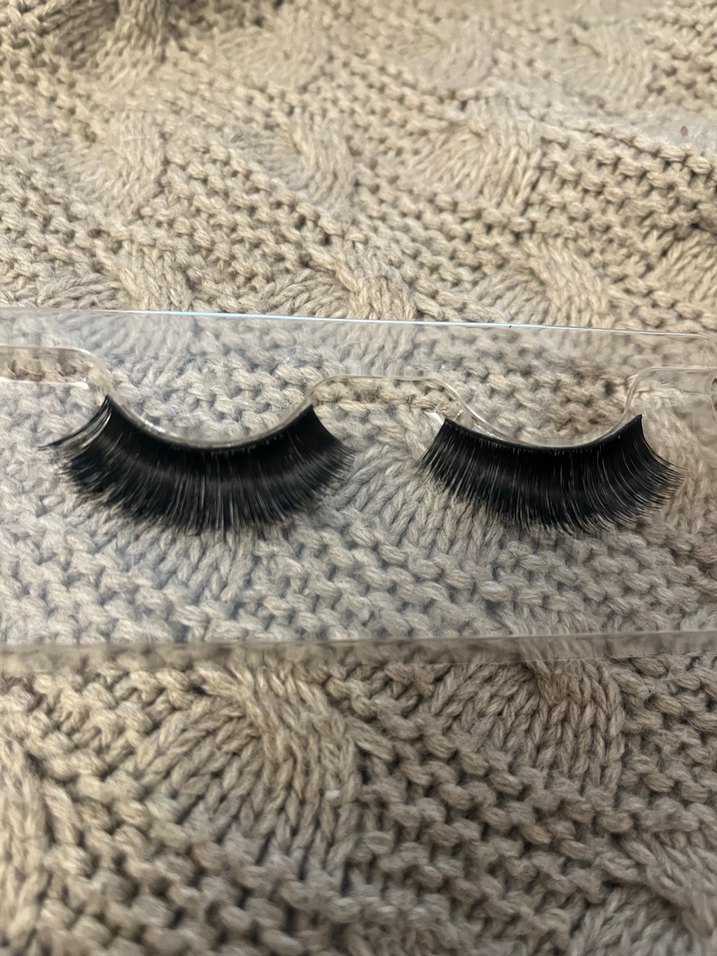 H&M Takma Kirpik - Görsel 4