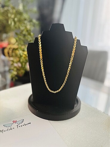Tasarımcı 60 cm çelik arpa kolye