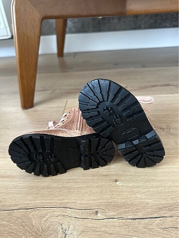 19 Beden H&M bot