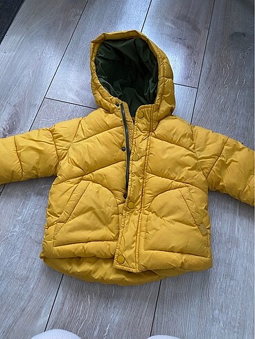 Zara bebek montu 9-12 ay