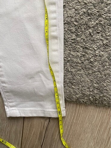5 Yaş Beden Beyaz erkek çocuk kot pantolon