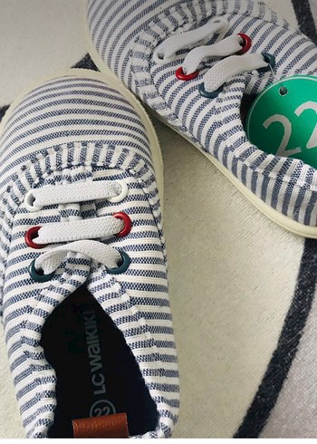 Erkek Çocuk Beyaz Çizgili Spor Ayakkabı - Görsel 3