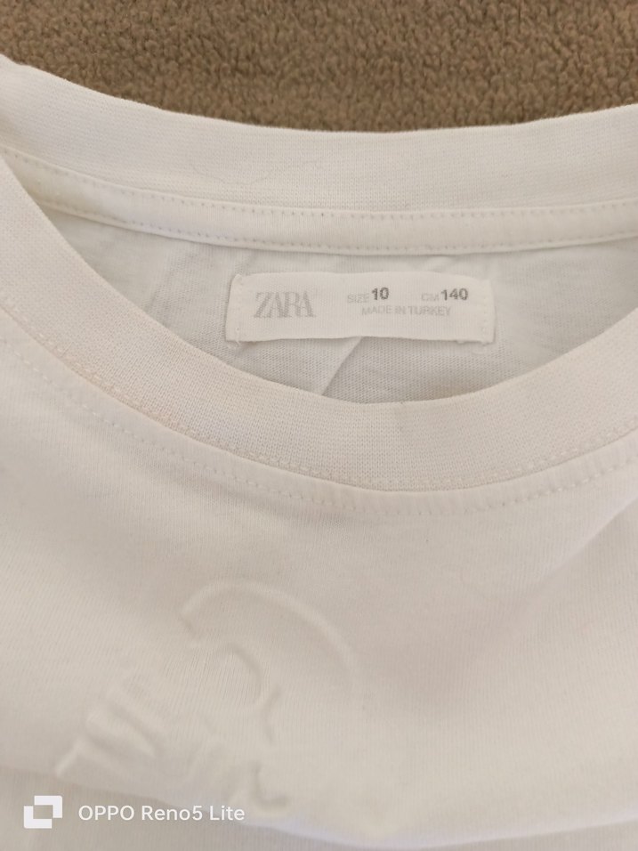 Zara marka 2 adet beyaz Erkek cocuk Tişörtü, Baskılı, Kısa Kollu - Görsel 3