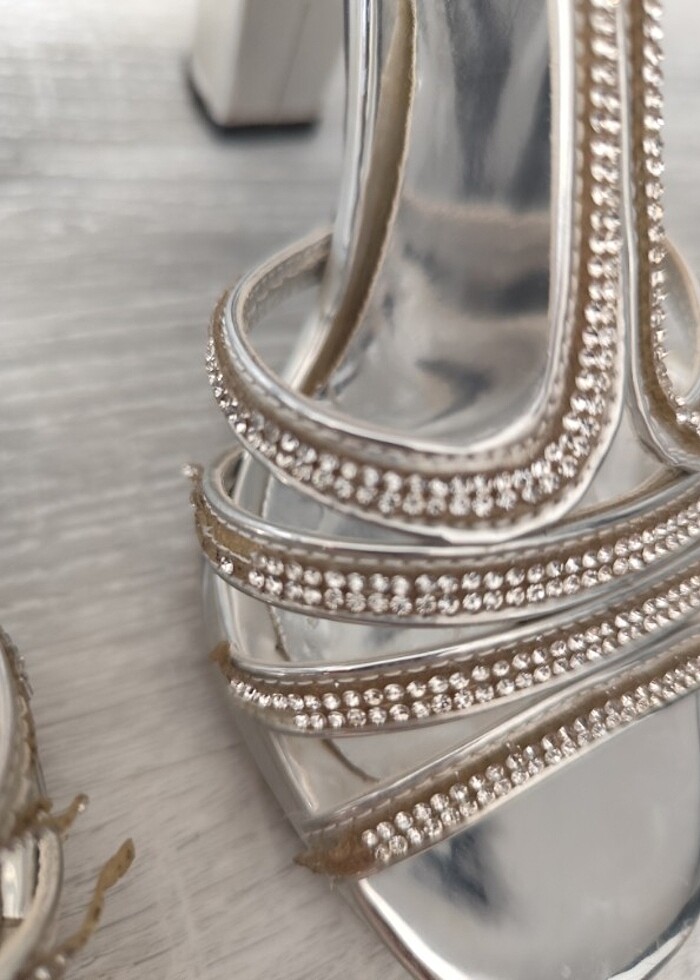 36 numara  kalın topuk ayakkabı  - Görsel 3