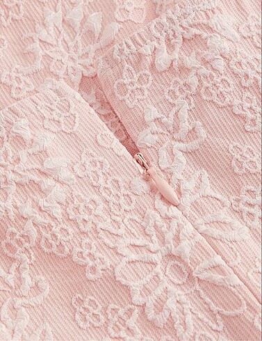 m Beden SHEİN PEMBE ELBİSE
