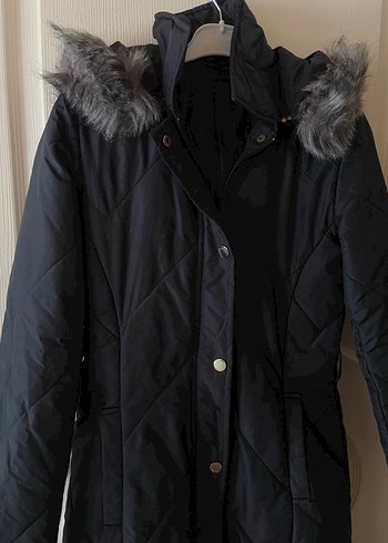 Kürk Detaylı Siyah Uzun Kışlık Kadın Mont - Görsel 2