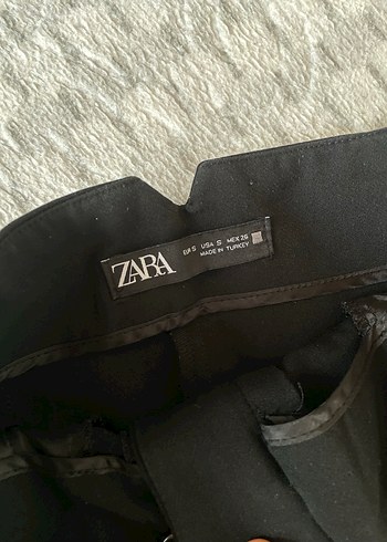 Kadın Siyah Pilili Ofis Kumaş Pantolon - Görsel 3