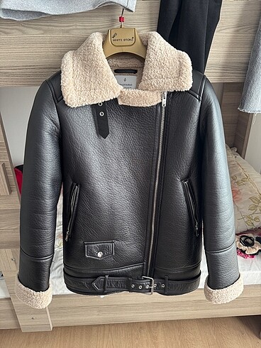 Stradivarius biker kürkü mont