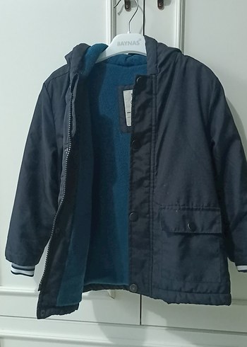 LC Waikiki Gri Kapüşonlu Erkek Çocuk Mont