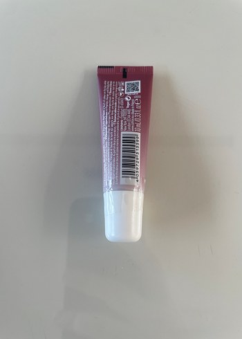 Catrice Parlak Dudak Balmı